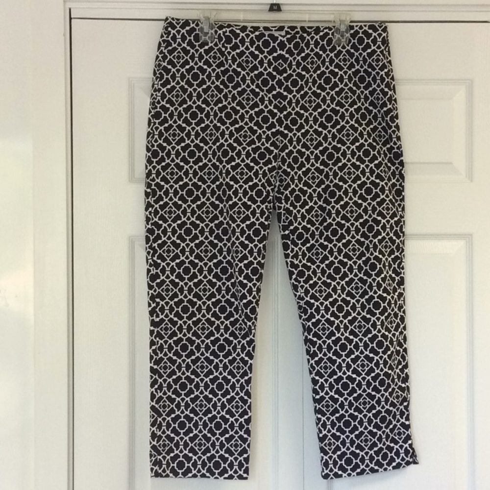 Charter Club side-zip black/white ankle pant